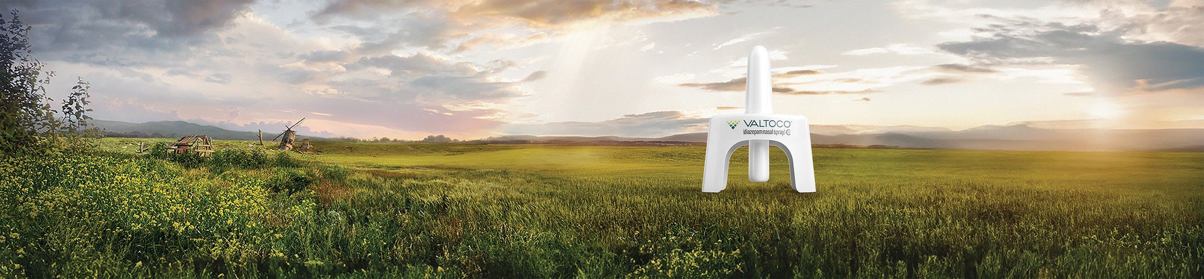 VALTOCO sprayer in a field with sunshine